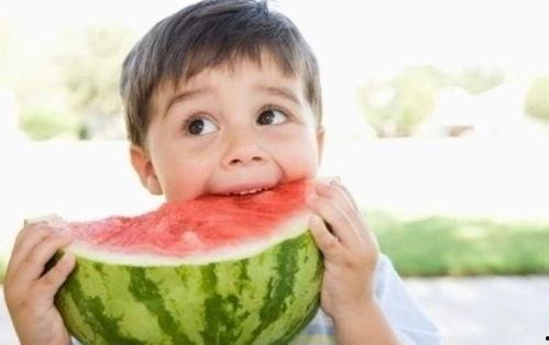 娱乐吃瓜酱小朋友,揭秘娱乐圈那些不为人知的幕后故事