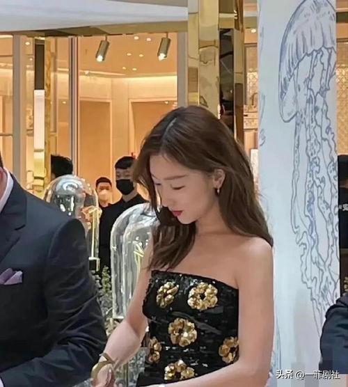 明星娱乐圈吃瓜隐秘,揭秘明星背后的真实故事